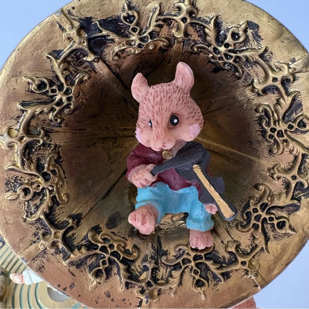 LUTFI Retro Hand Painted Dancing Mice‎ Phonograph Music Box